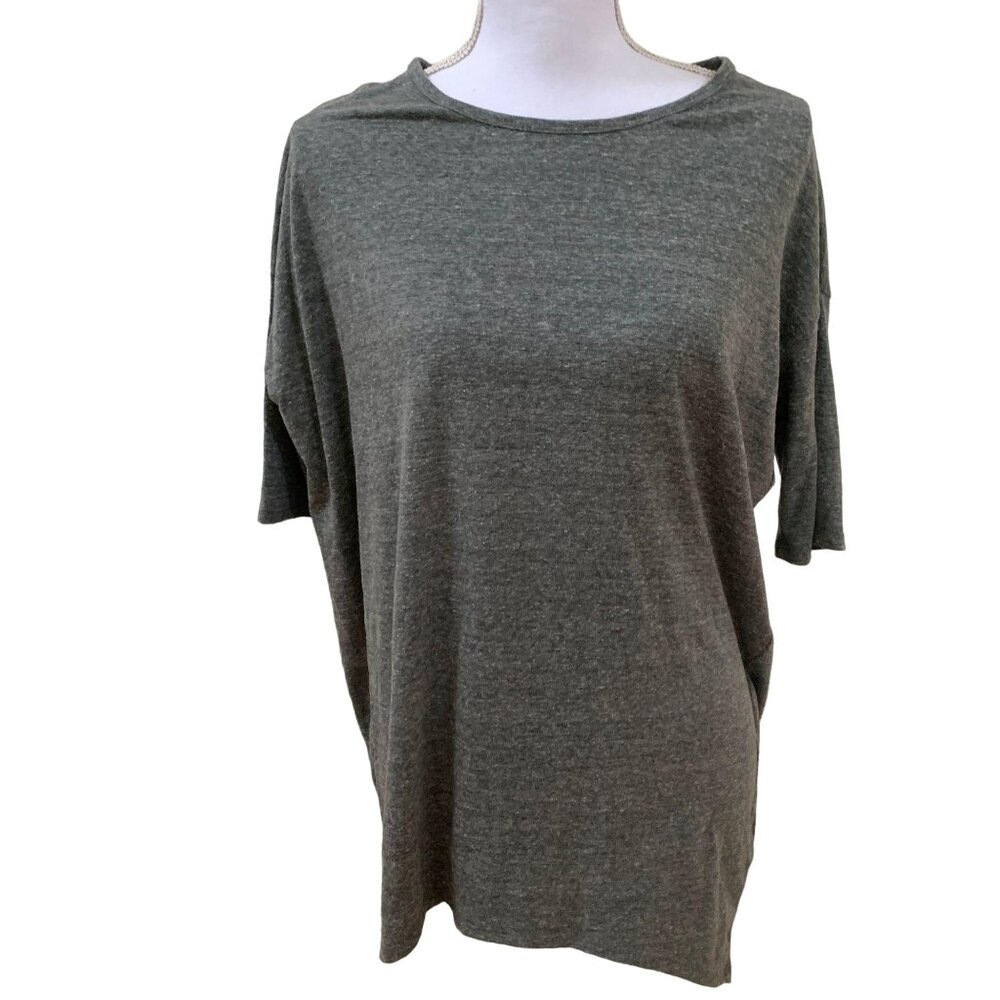 LuLaRoe Heathered Gray Relaxed Fit IRMA Tunic Top XS Womens Casual Short Sleeve